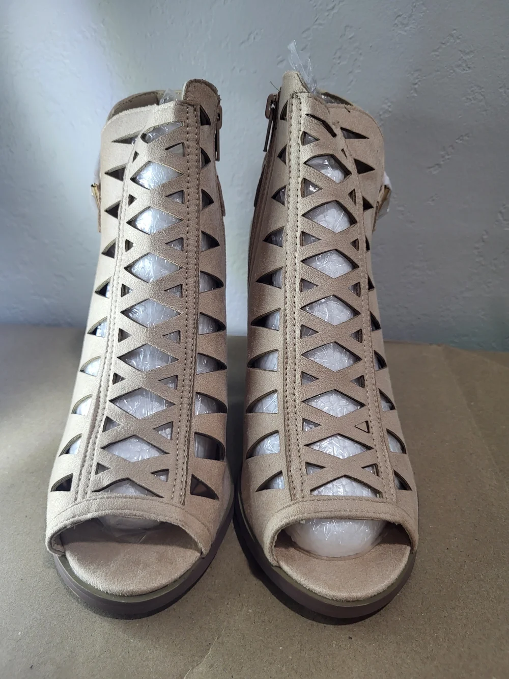 Cutout Neutral Peep-Toe Block Heel Sandals